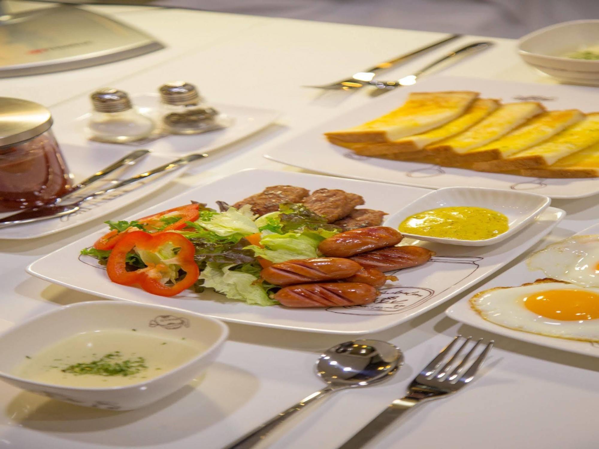 Reve Business Hotel Jeju by Eksteriør bilde