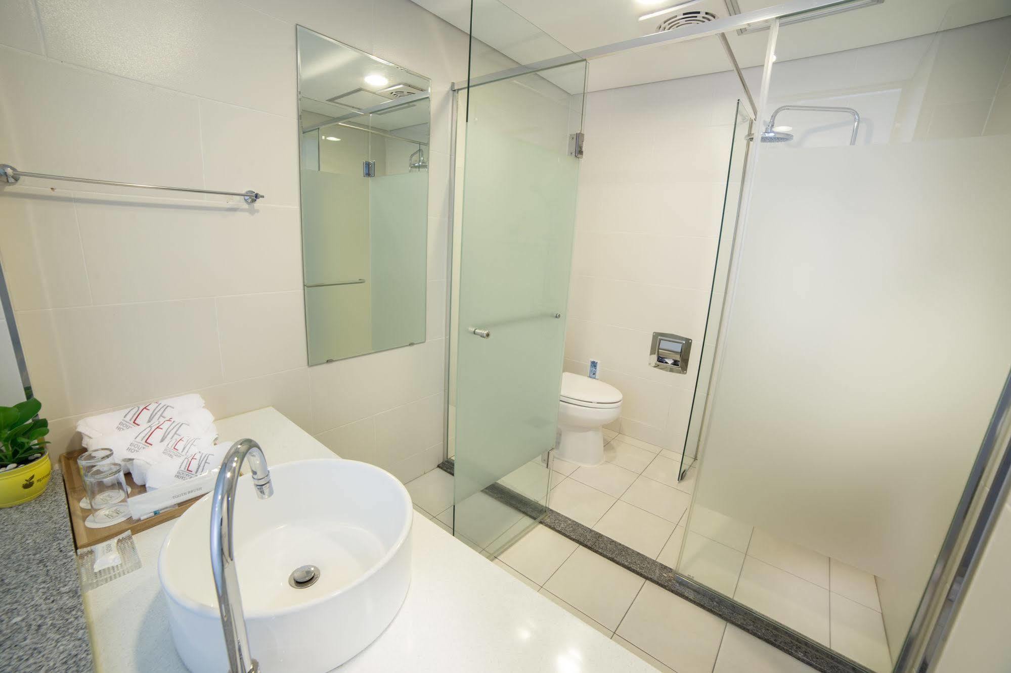 Reve Business Hotel Jeju by Eksteriør bilde