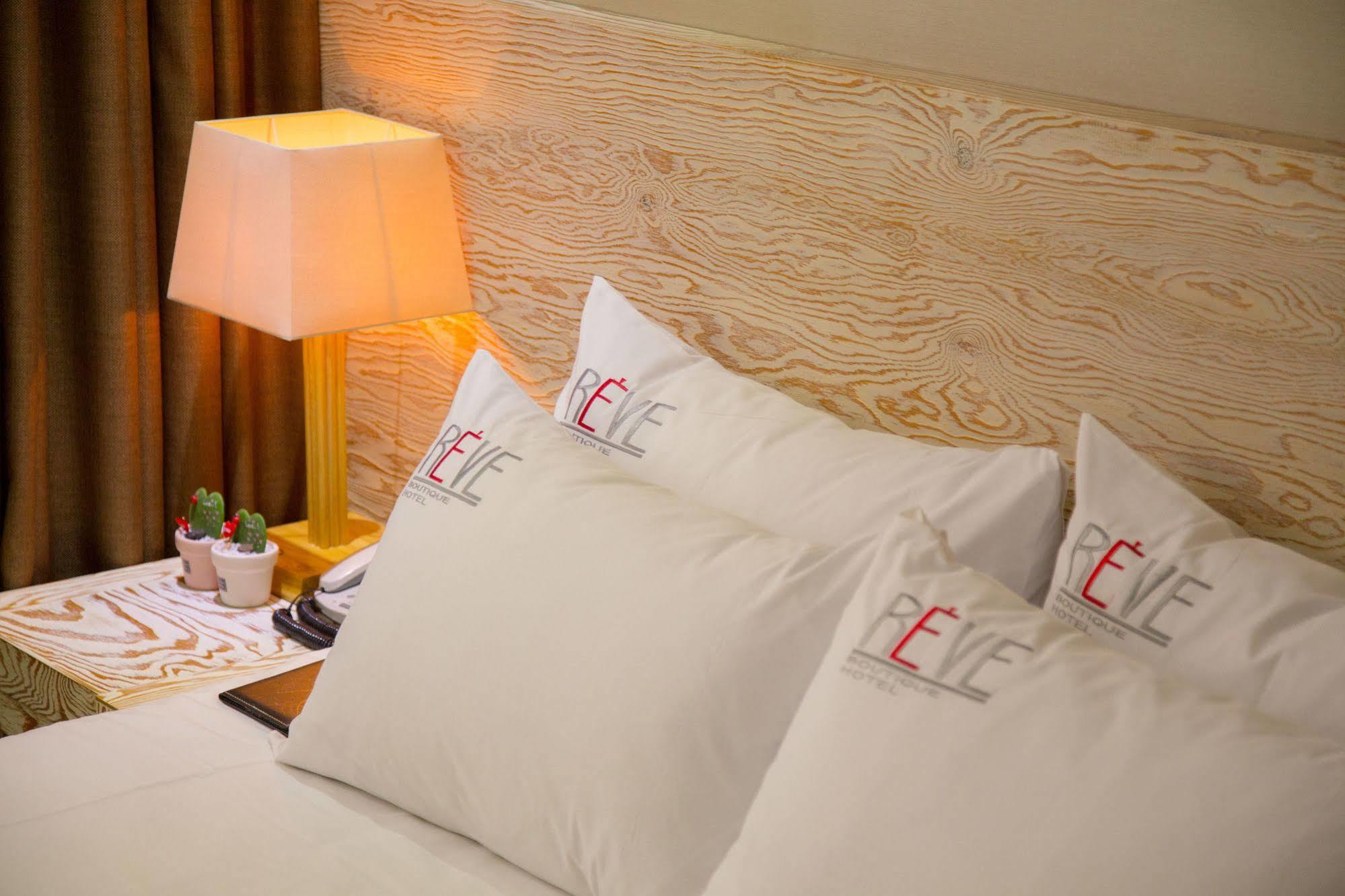 Reve Business Hotel Jeju by Eksteriør bilde